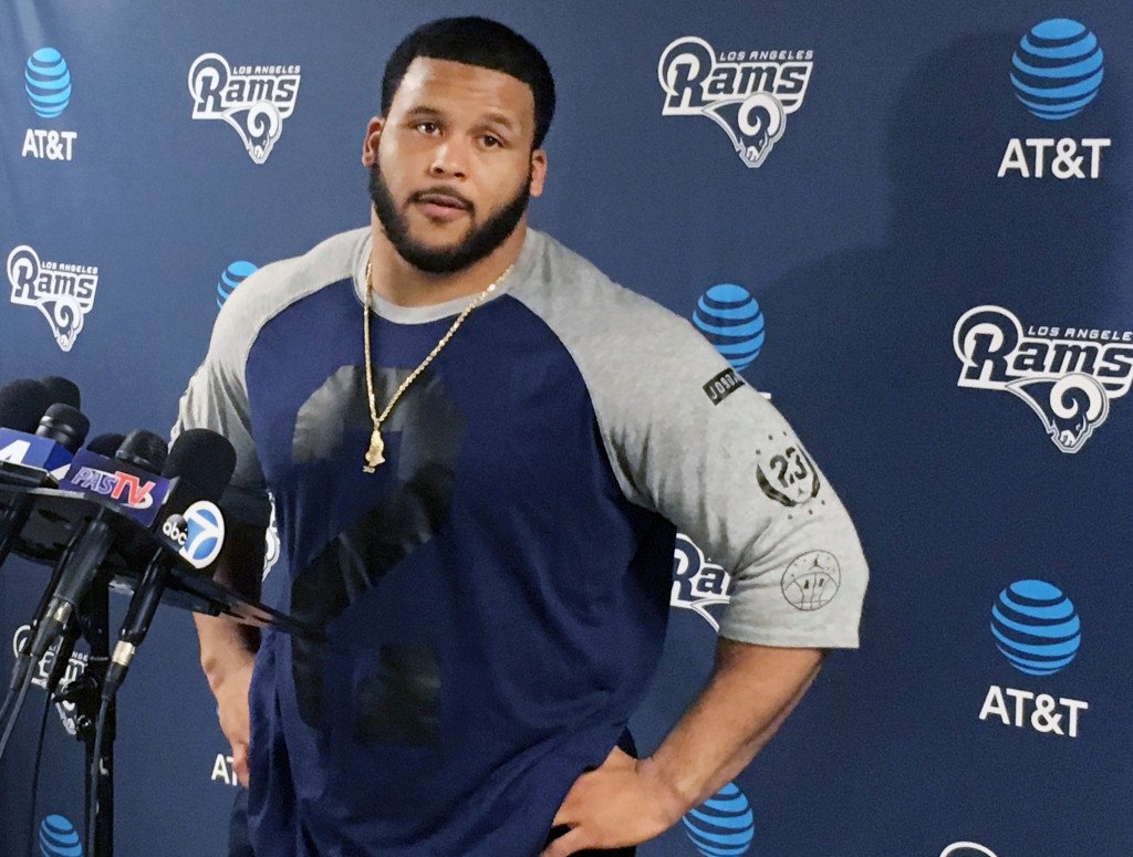 Aaron Donald ends holdout with record deal from LA Rams