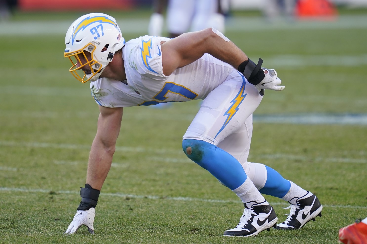 Fernando Ramirez on X: #Chargers QB Justin Herbert (left) got a