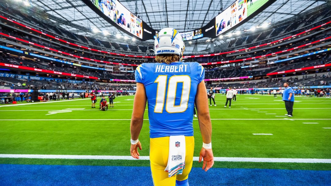 Las Vegas Raiders 14-28 Los Angeles Chargers: Justin Herbert